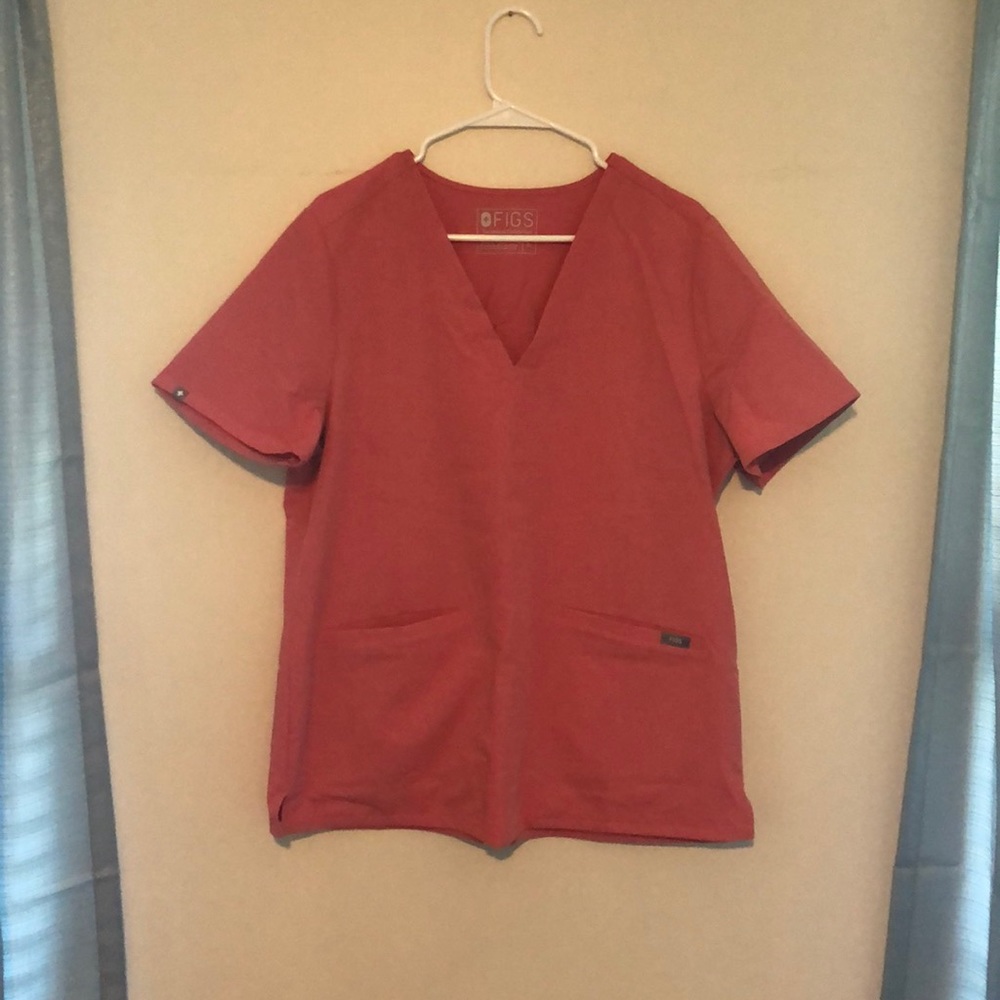 FIGS scrub top